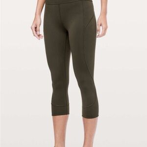Lululemon In Movement Leggings 19” Crop
